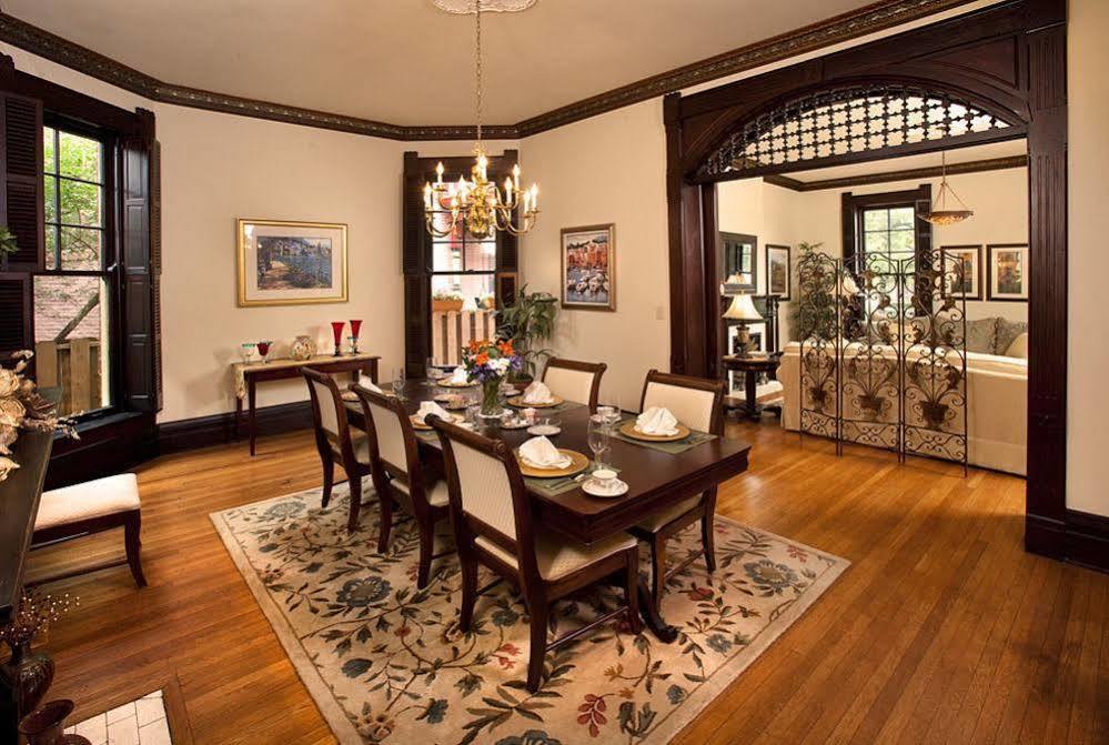 ليكسينغتون Lyndon House Bed & Breakfast المظهر الخارجي الصورة