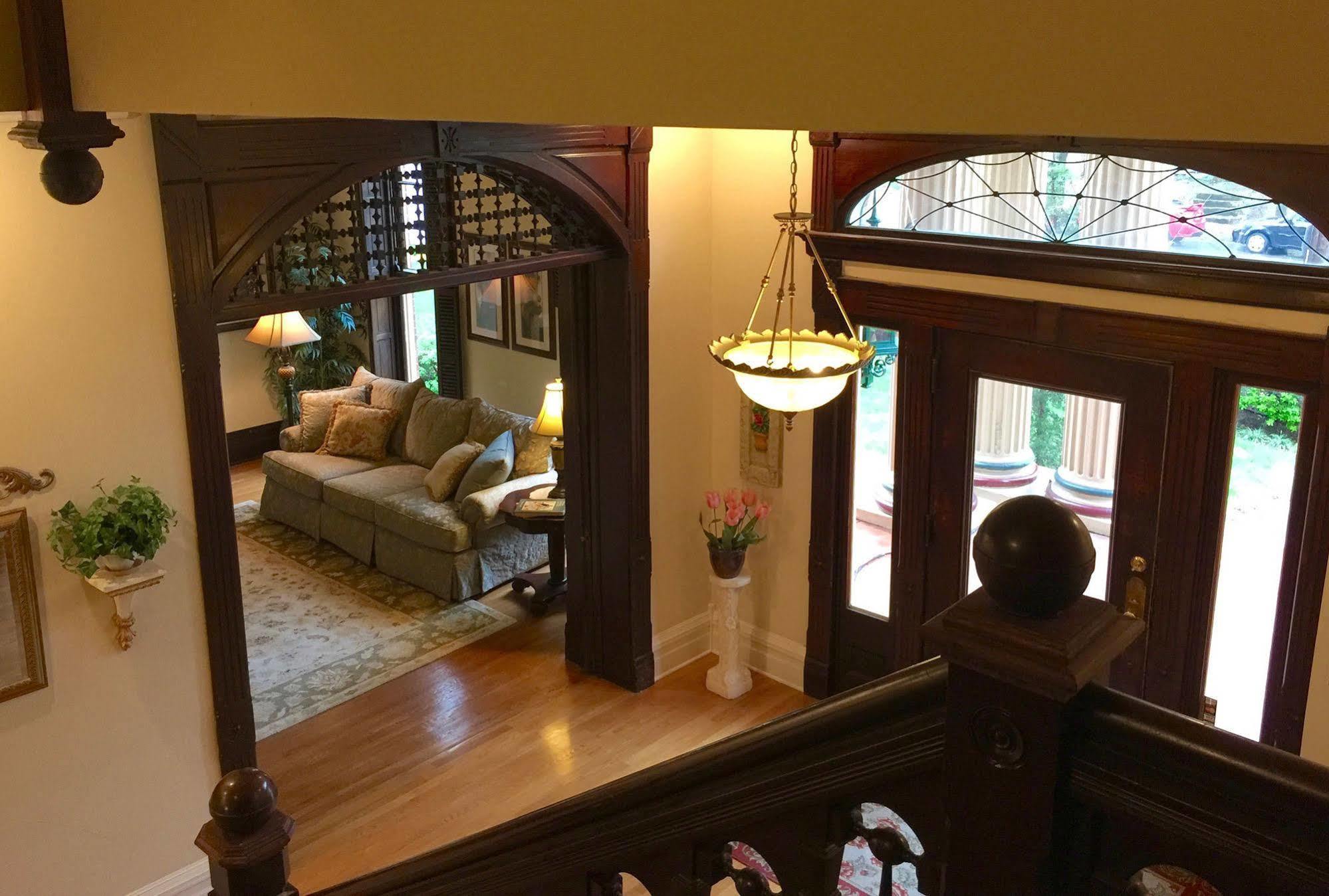 ليكسينغتون Lyndon House Bed & Breakfast المظهر الخارجي الصورة